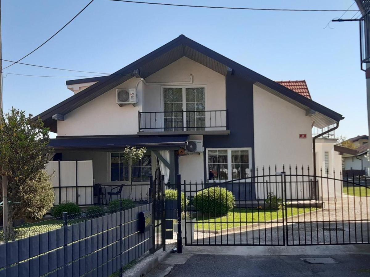 Apartman Slivnica Pri Mariboru ภายนอก รูปภาพ